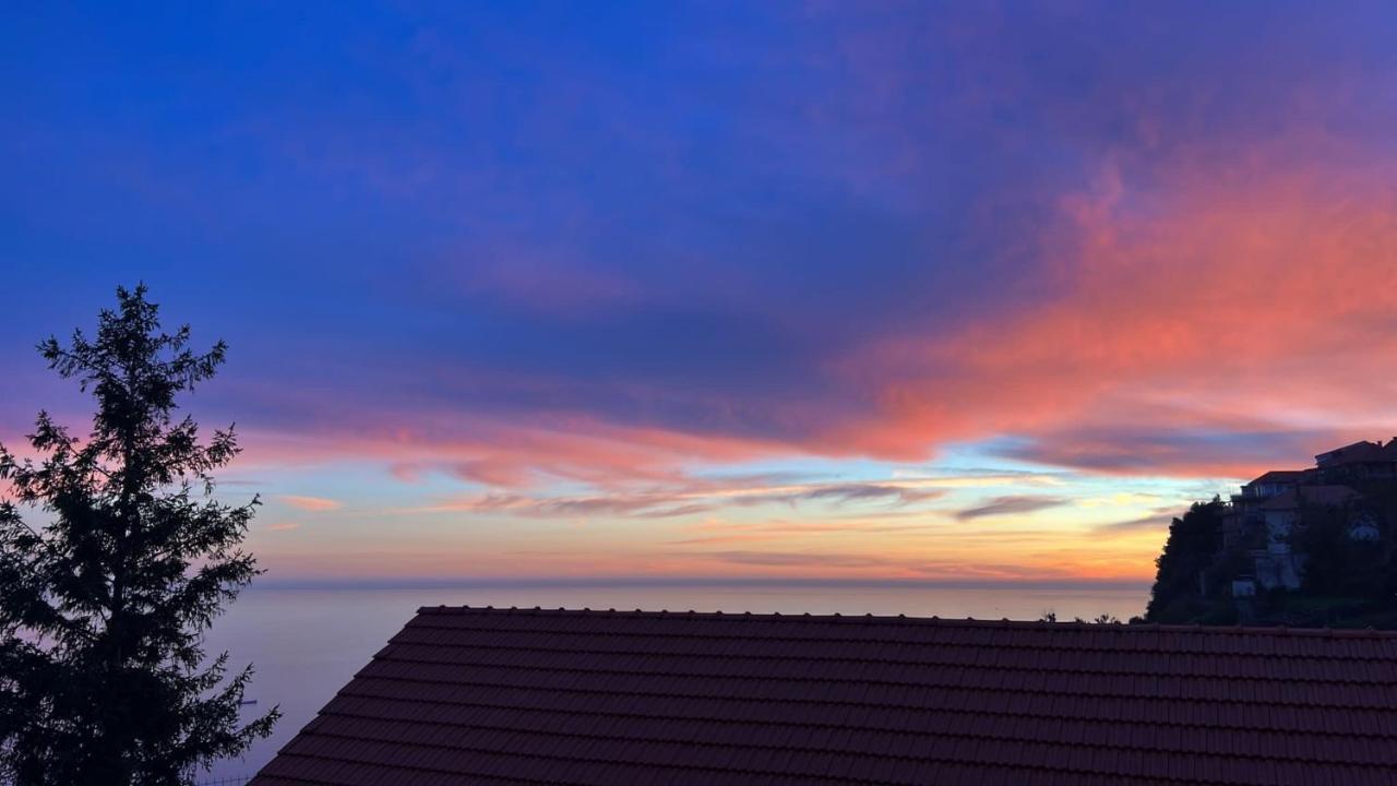 Panoramic Viewpoint Villa อาเจโรลา ภายนอก รูปภาพ
