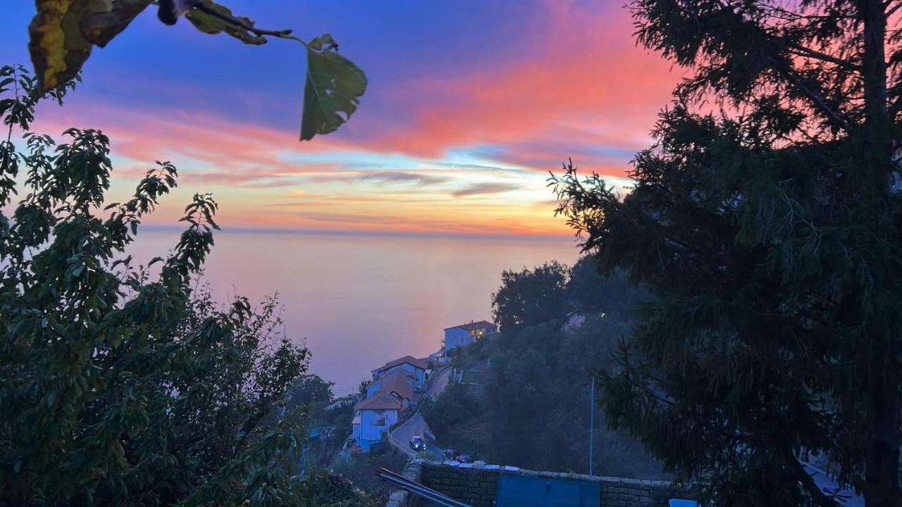 Panoramic Viewpoint Villa อาเจโรลา ภายนอก รูปภาพ