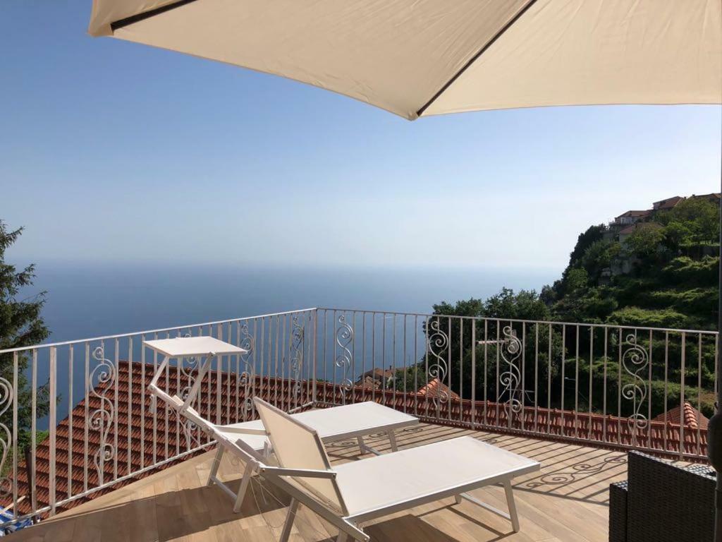 Panoramic Viewpoint Villa อาเจโรลา ภายนอก รูปภาพ